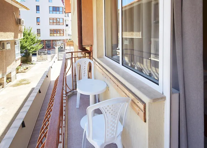 Къща за гости Nasko Chaushev Несебър