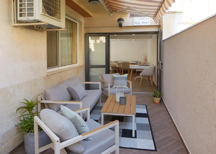 Nasko Chaushev Къща за гости Несебър