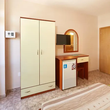 наско чаушев Guest house