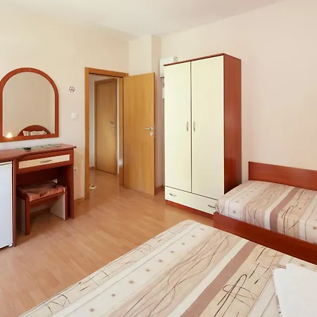 Guest house наско чаушев Nesebar