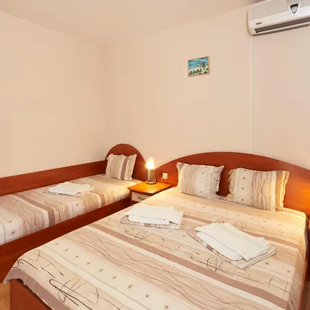 Guest house наско чаушев Nesebar